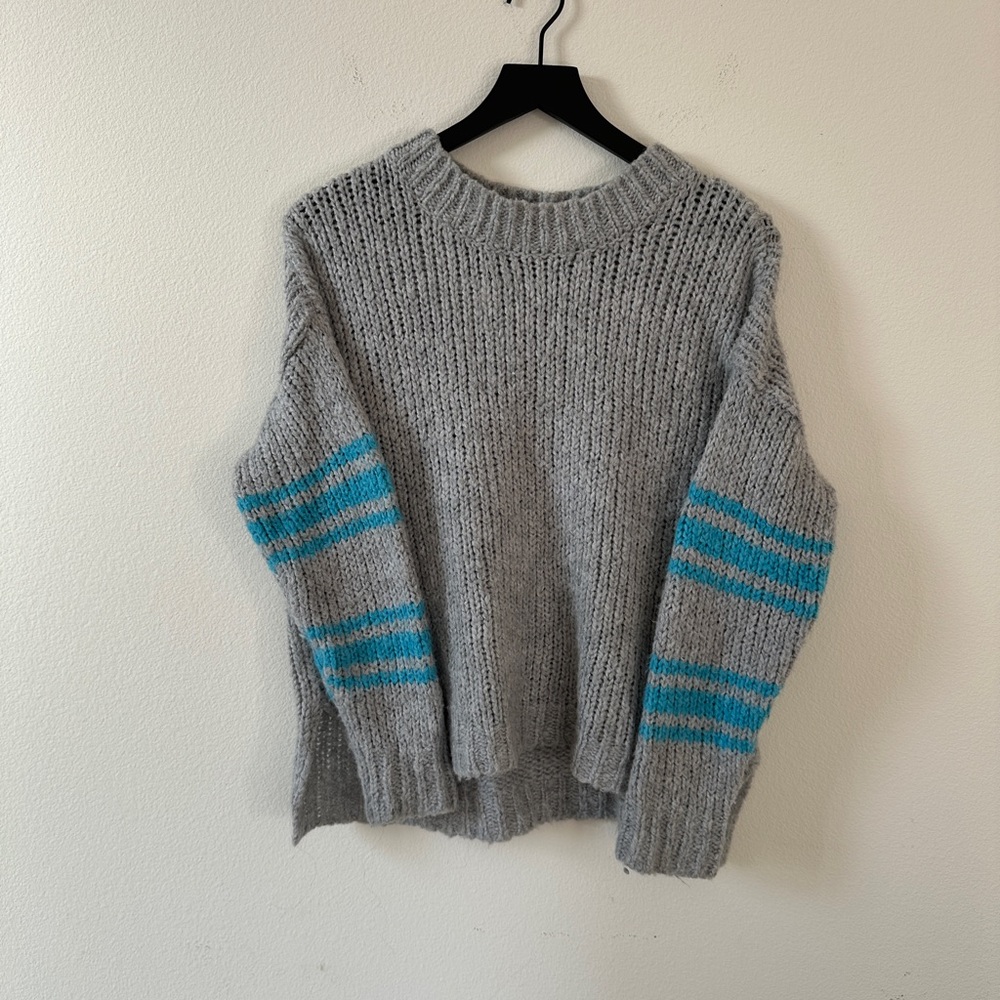 Aerie Sweater Womens Extra Small Soft Gray Fuzzy Cozy Tunic Oversized Soft Core